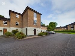 18 Woodville, Rochestown, Rochestown, Co. Cork
